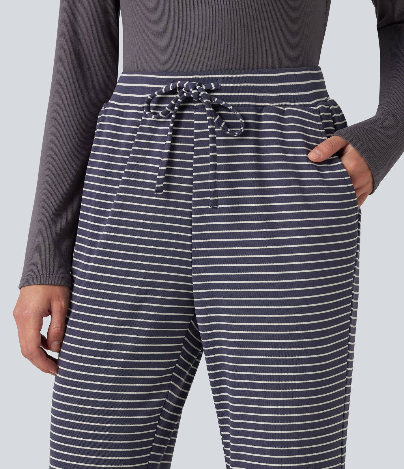 Pantalon bootcut décontracté taille mi-haute en maille côtelée à rayures, à cordon, avec poches