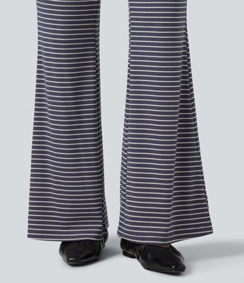 Pantalon bootcut décontracté taille mi-haute en maille côtelée à rayures, à cordon, avec poches