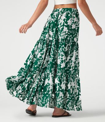 High Waisted Floral Print Tiered Maxi Resort Flowy Skirt High Waisted Floral Print Tiered Maxi Resort Flowy Skirt