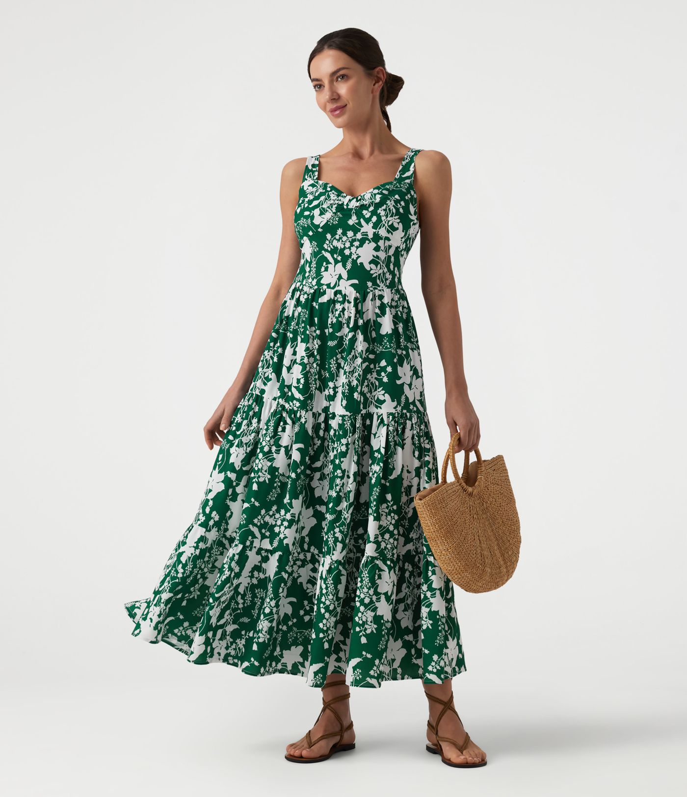 Robe longue resort décolleté cœur sans manches imprimé floral avec laçage Robe longue resort décolleté cœur sans manches imprimé floral avec laçage