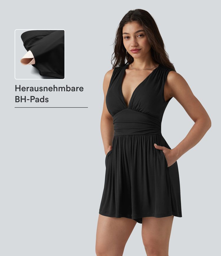 Ärmelloser, gerippter Jumpsuit mit V-Ausschnitt, Seitentaschen und integriertem BH - Easy Peezy