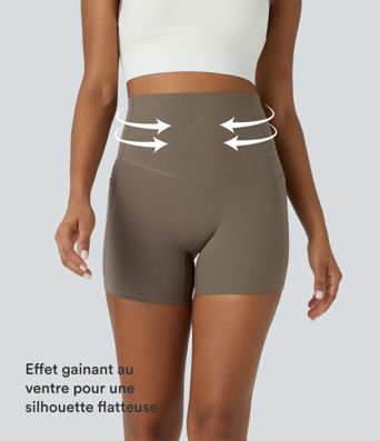 Short cycliste d'entraînement gainant taille haute UltraSculpt™ SoCinched à poches latérales 12,5 cm Short cycliste d'entraînement gainant taille haute UltraSculpt™ SoCinched à poches latérales 12,5 cm