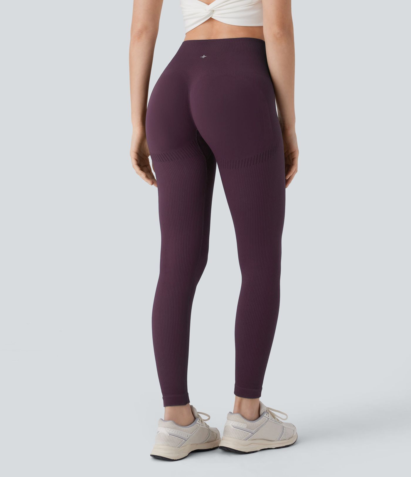 Po-Lifting 7/8-Yoga-Leggings mit hohem Bund, Bauchkontrolle und nahtlosem Flow Po-Lifting 7/8-Yoga-Leggings mit hohem Bund, Bauchkontrolle und nahtlosem Flow