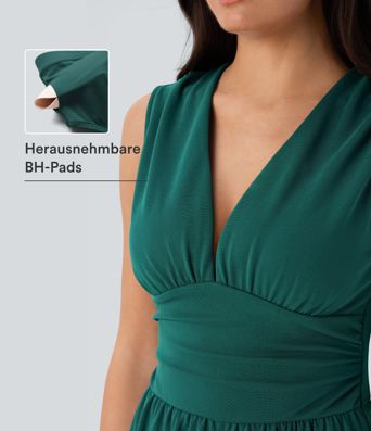 Ärmelloser, geraffter Party-Jumpsuit mit V-Ausschnitt, Seitentaschen und unsichtbarem Reißverschluss - pipi-praktisch Ärmelloser, geraffter Party-Jumpsuit mit V-Ausschnitt, Seitentaschen und unsichtbarem Reißverschluss - pipi-praktisch