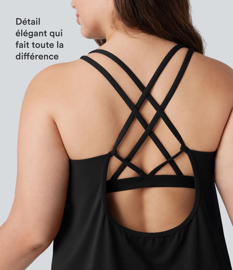 Top de running talla grande Halara UltraSculpt™ con escote redondo y bajo curvo Top de running talla grande Halara UltraSculpt™ con escote redondo y bajo curvo