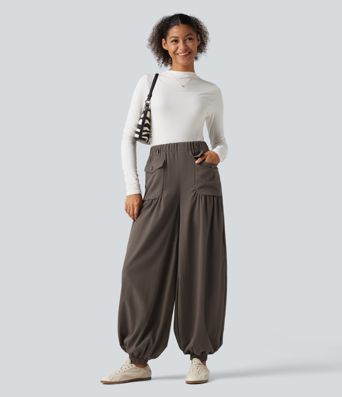 Lässige, geraffte Baggy-Joggers in Leinenoptik mit hohem Bund und Seitentaschen Lässige, geraffte Baggy-Joggers in Leinenoptik mit hohem Bund und Seitentaschen