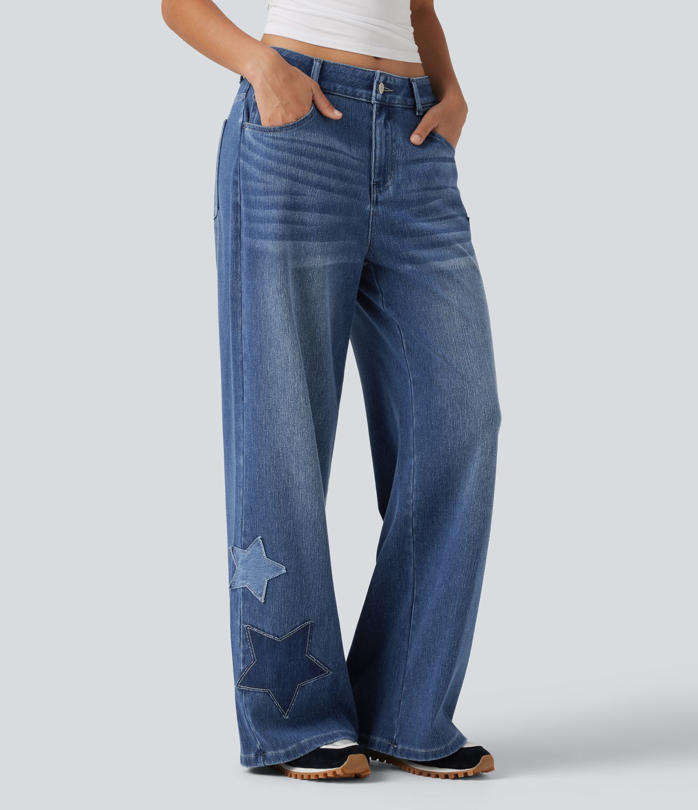 Halara Flex™ - Lässige Baggy-Jeans mit hohem Bund, mehreren Taschen und Stickereimuster Halara Flex™ - Lässige Baggy-Jeans mit hohem Bund, mehreren Taschen und Stickereimuster