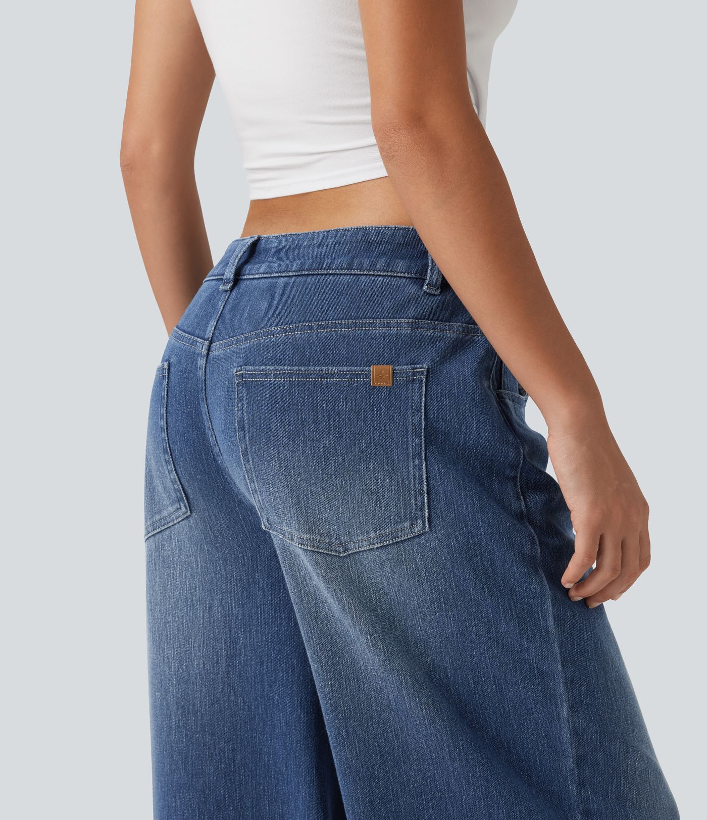 Halara Flex™ - Lässige Baggy-Jeans mit hohem Bund, mehreren Taschen und Stickereimuster Halara Flex™ - Lässige Baggy-Jeans mit hohem Bund, mehreren Taschen und Stickereimuster