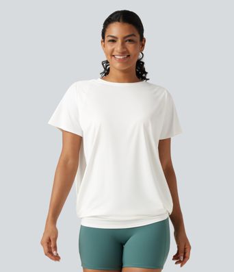 Gerafftes Yoga-Sport-Top mit Rundhalsausschnitt, kurzen Ärmeln und InstantCool - extralang, UPF50+ Gerafftes Yoga-Sport-Top mit Rundhalsausschnitt, kurzen Ärmeln und InstantCool - extralang, UPF50+