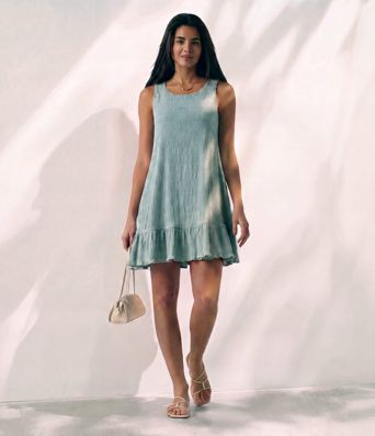 Round Neck Built-in Bra Sleeveless Ruffle Hem Mini Casual Dress Round Neck Built-in Bra Sleeveless Ruffle Hem Mini Casual Dress
