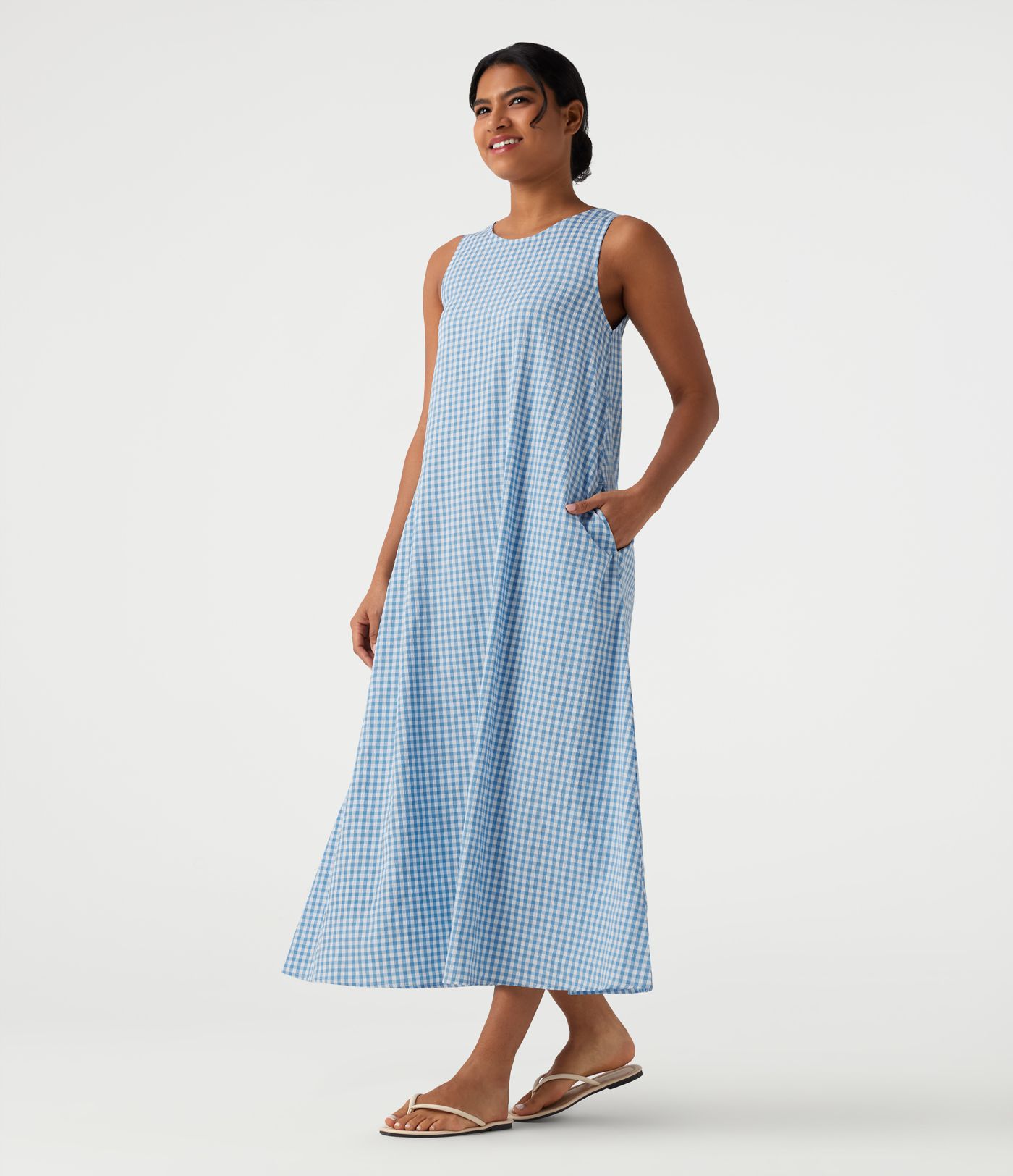 Round Neck Sleeveless Midi Crinkle Gingham Casual Tank Dress with Pockets