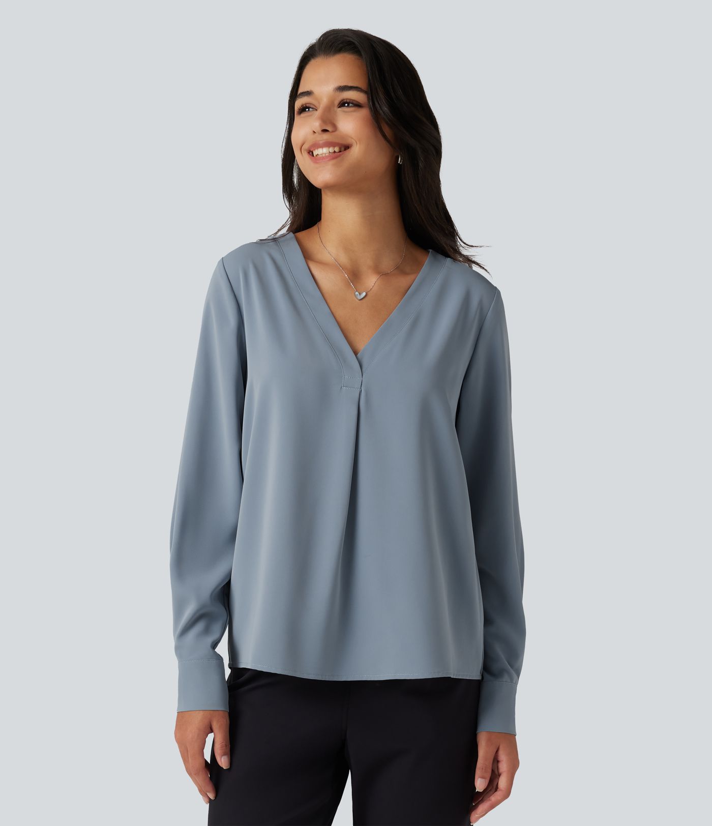 Blouse de bureau défroissage facile, col V et manches longues