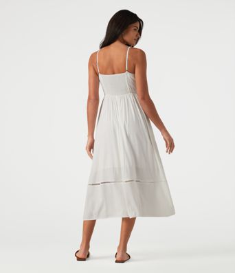 Midikleid in Leinenoptik mit Seitentaschen, Cut-Out-Design und Bindeband vorne Midikleid in Leinenoptik mit Seitentaschen, Cut-Out-Design und Bindeband vorne