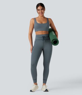 Gestreifte Yoga-Leggings mit hohem Bund, Seitentaschen und Kordelzug