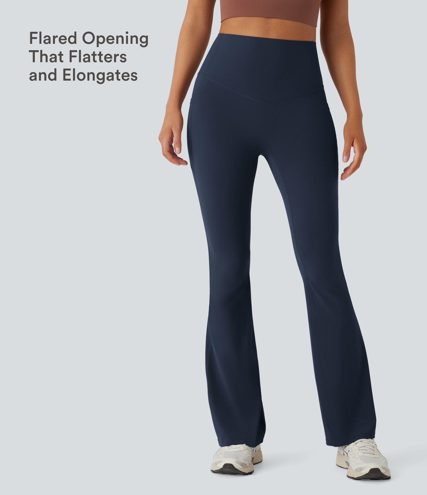 Halara UltraSculpt™ jógaleggings með bootcut-sniði, háum mitti, magastýringu og vösum