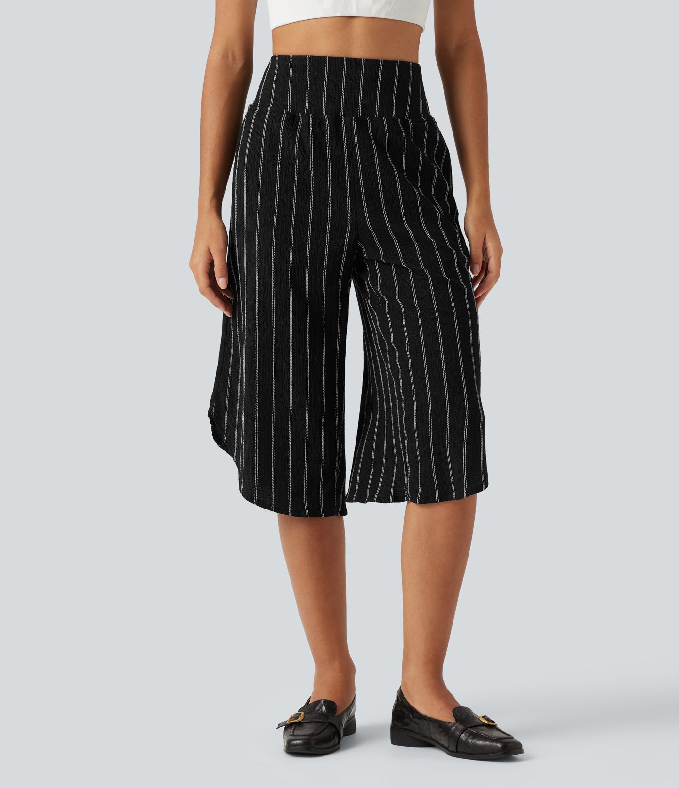 High Waisted Curved Hem Stripe Capri Casual Pants with Pockets High Waisted Curved Hem Stripe Capri Casual Pants with Pockets