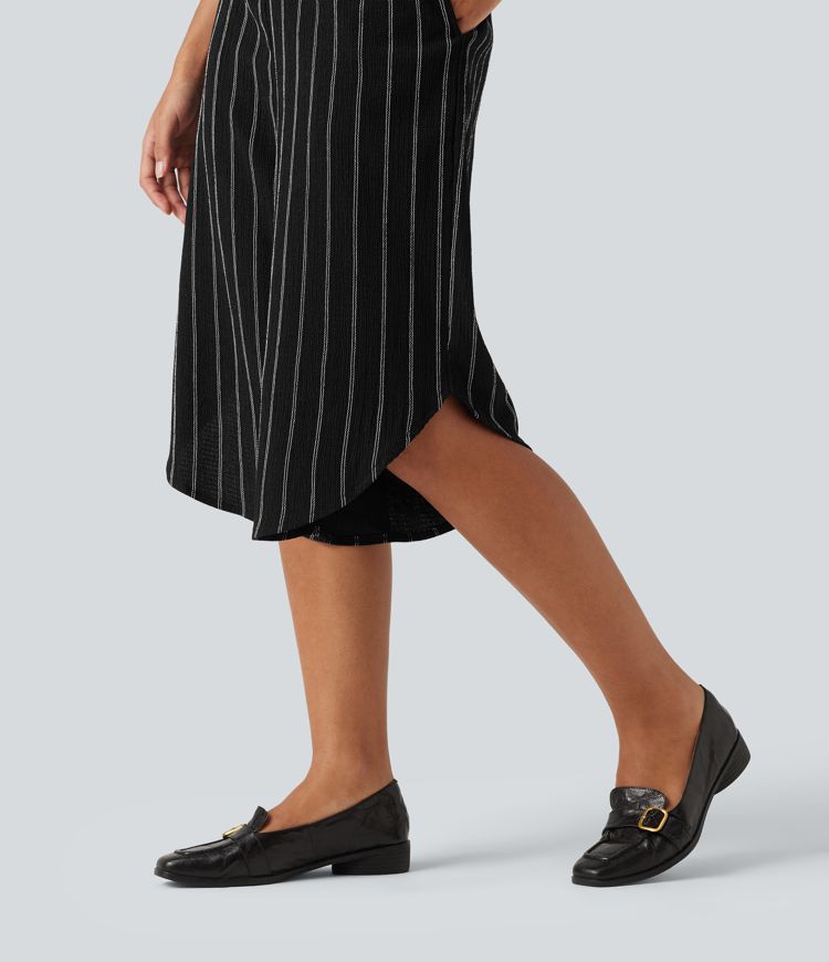 High Waisted Curved Hem Stripe Capri Casual Pants with Pockets High Waisted Curved Hem Stripe Capri Casual Pants with Pockets