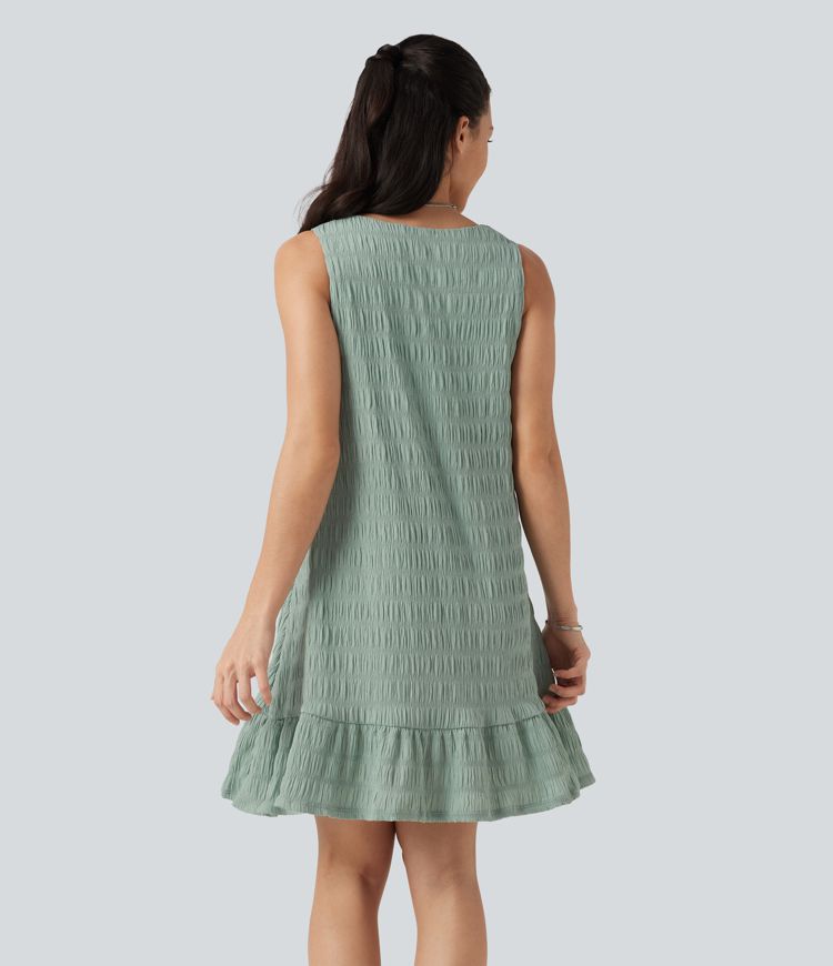 Robe mini sans manches à encolure arrondie avec ourlet à volants, coussinets amovibles et bonnets E à G Robe mini sans manches à encolure arrondie avec ourlet à volants, coussinets amovibles et bonnets E à G