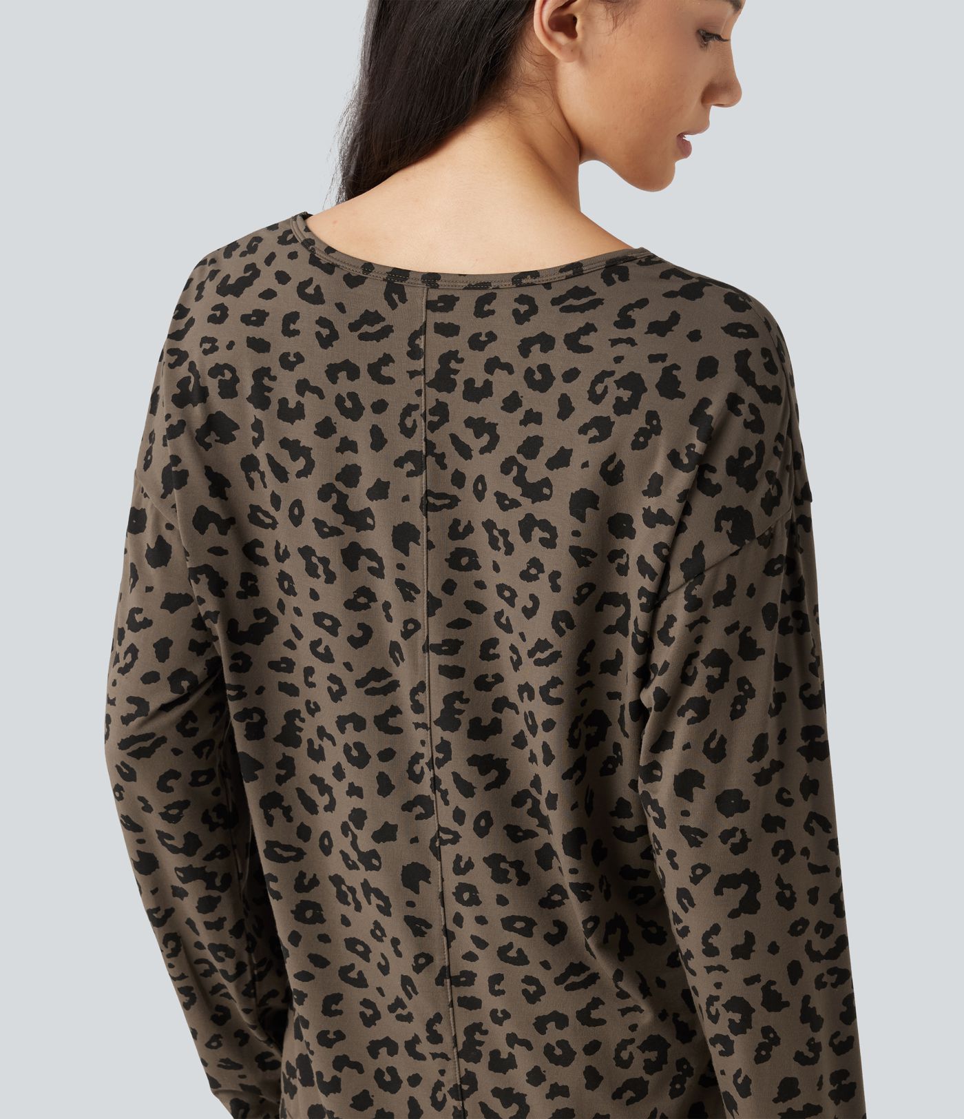 V Nneck Leopard Print Long Sleeve Casual T-Shirt V Nneck Leopard Print Long Sleeve Casual T-Shirt