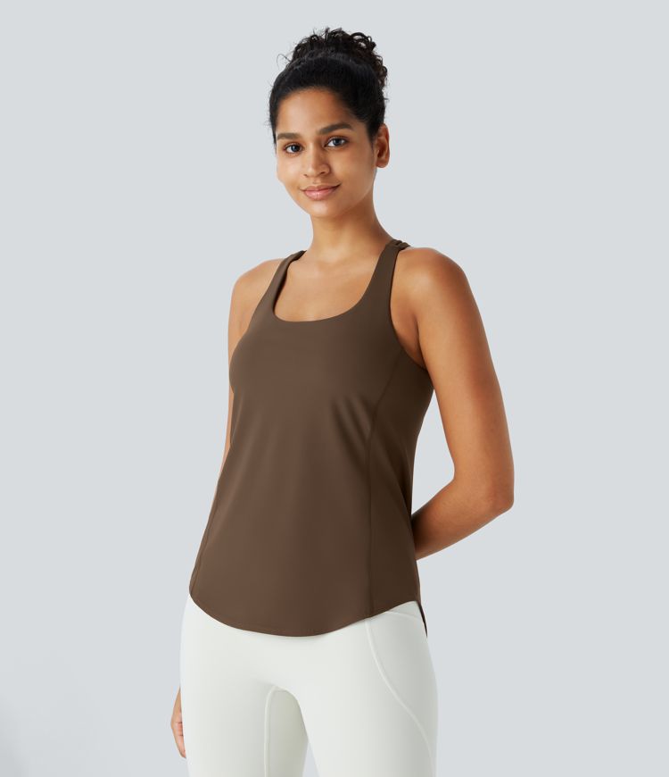 Thick Earthy Brown Halara UltraSculpt™ Débardeur de sport à col rond et ourlet arrondi / 2