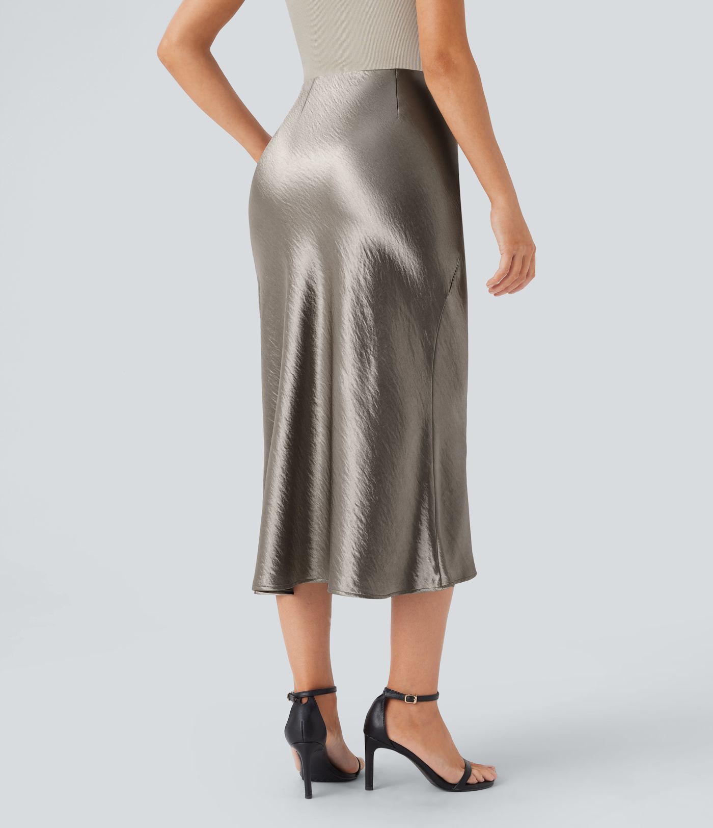 Jupe de midi sirène en satin taille haute avec fermeture éclair invisible