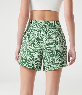 Shorts taille haute 2-en-1 à imprimé de plantes tropicales 5'' avec poches