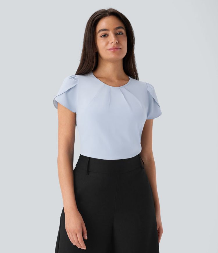 Breezeful™ Top de travail à séchage rapide — encolure ronde, manches courtes, dos avec ouverture en forme de goutte