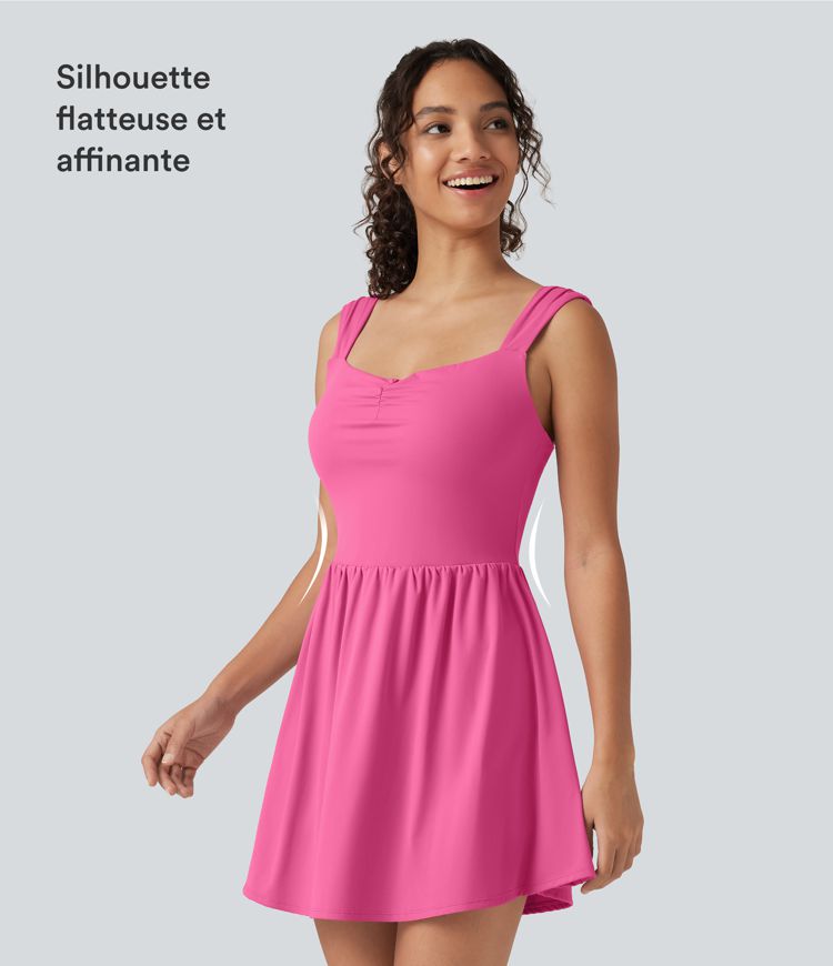 Robe-short mini SoftlyZero™ Plush à encolure cœur avec coussinets amovibles, poches et bonnets B à E, accès facile Easy Peasy Robe-short mini SoftlyZero™ Plush à encolure cœur avec coussinets amovibles, poches et bonnets B à E, accès facile Easy Peasy