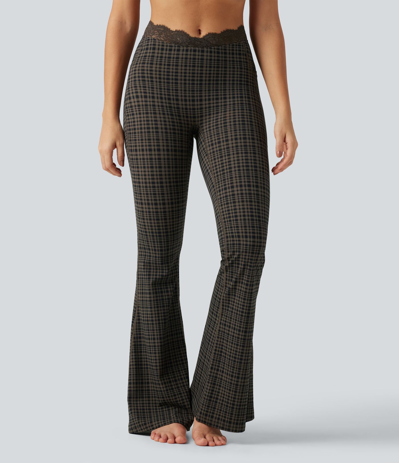 Halara UltraSculpt™ Plaid Print V-Shaped High Waisted Contrast Lace Yoga Flare Leggings with Pockets