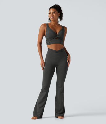 Flare-Yoga-Leggings mit hohem V-förmigem Bund, Seitentaschen, Kontrastspitze und Streifen