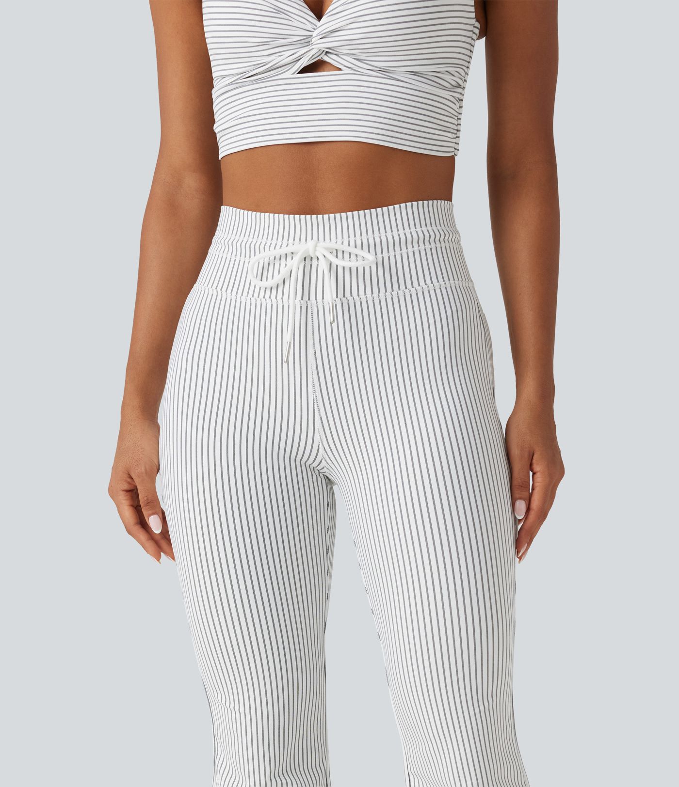 High Waisted Drawstring Stripe Flare Yoga Pants with Pockets High Waisted Drawstring Stripe Flare Yoga Pants with Pockets