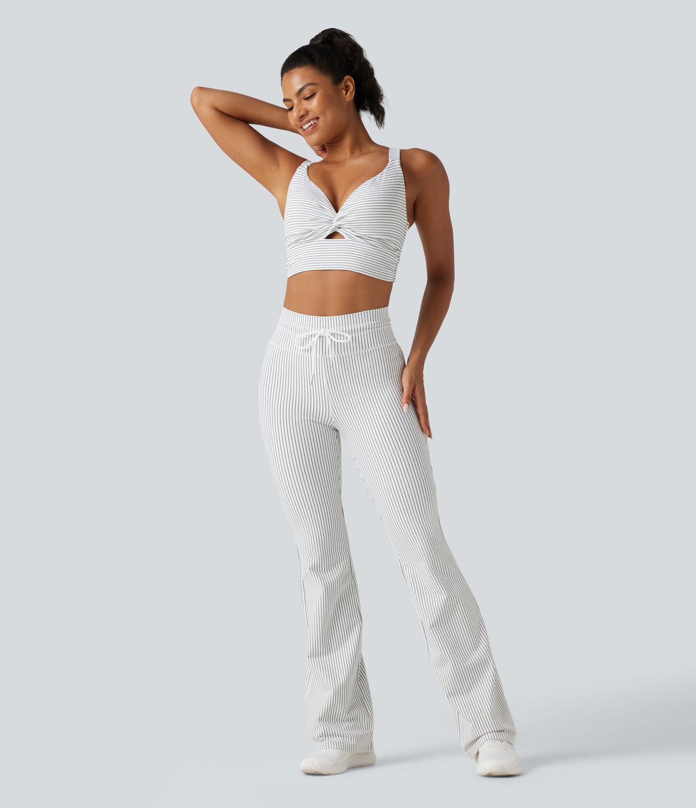 High Waisted Drawstring Stripe Flare Yoga Pants with Pockets High Waisted Drawstring Stripe Flare Yoga Pants with Pockets