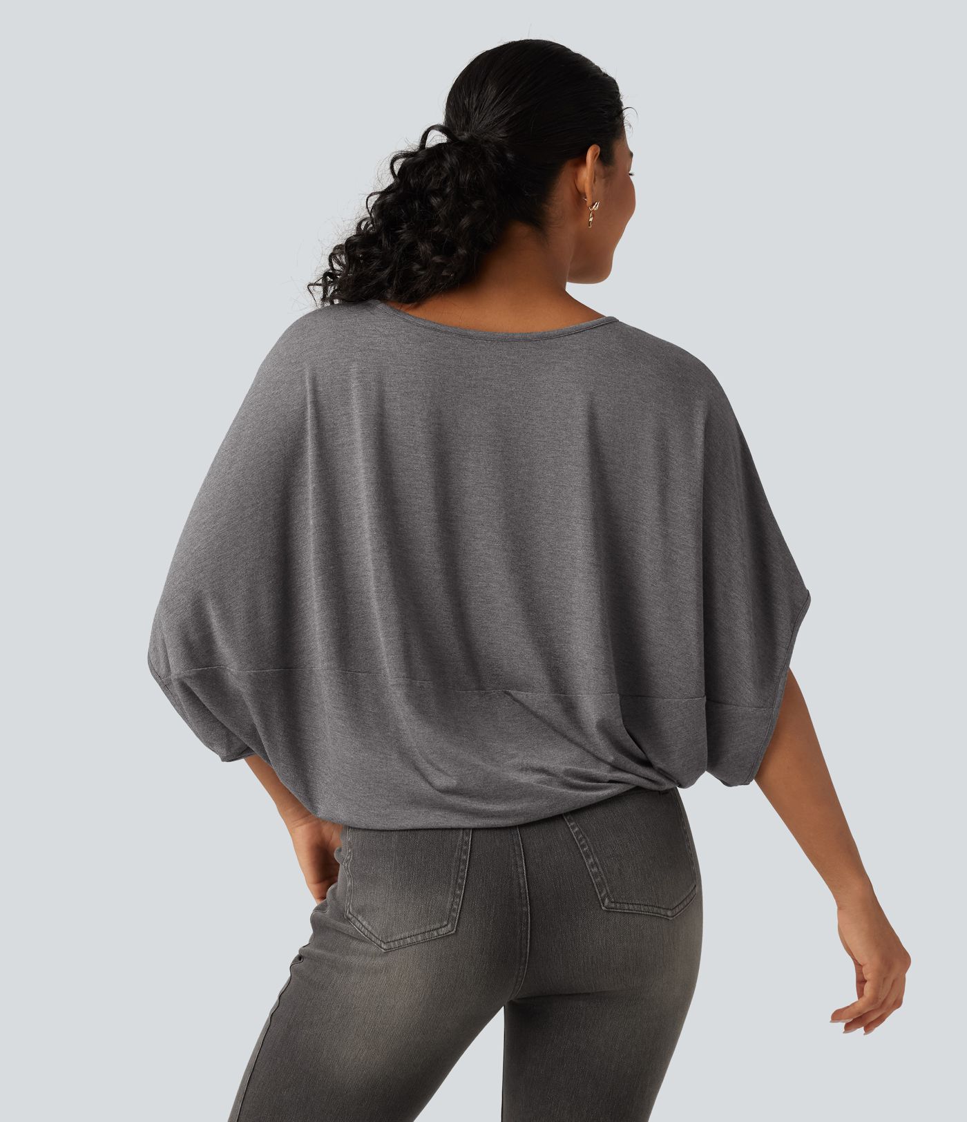Round Neck Batwing Sleeve Relaxed Casual Top Round Neck Batwing Sleeve Relaxed Casual Top