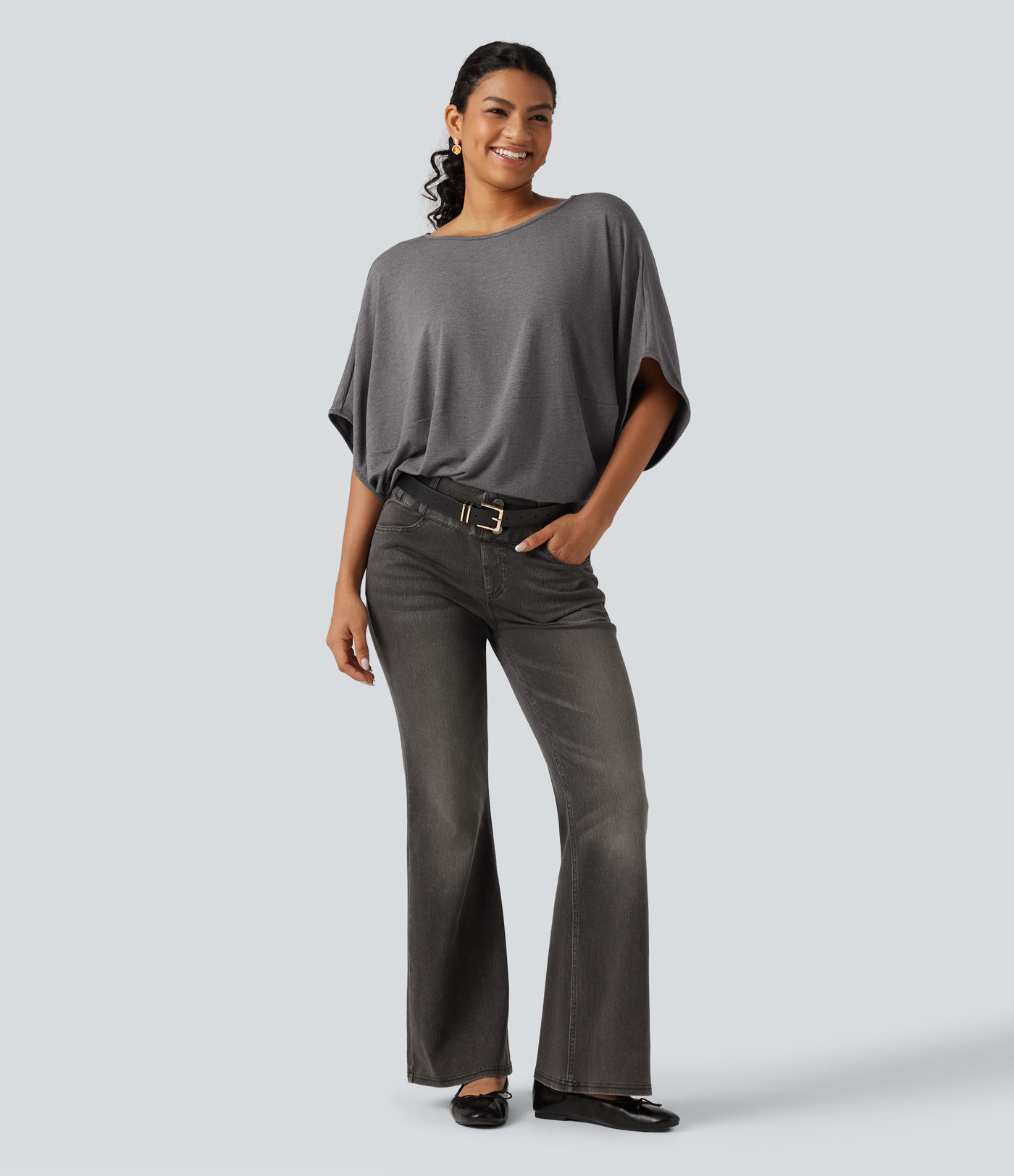 Round Neck Batwing Sleeve Relaxed Casual Top Round Neck Batwing Sleeve Relaxed Casual Top