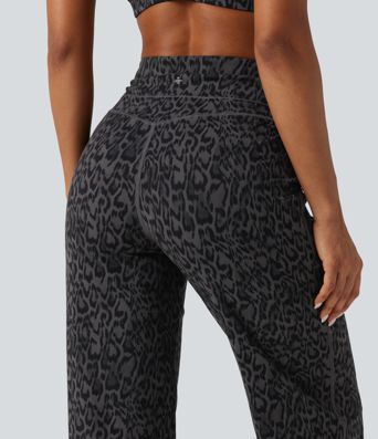 Halara UltraSculpt™ - Yoga-Jogginghose mit hohem Bund, Seitentaschen, Bauchkontrolle und Leopardenmuster Halara UltraSculpt™ - Yoga-Jogginghose mit hohem Bund, Seitentaschen, Bauchkontrolle und Leopardenmuster