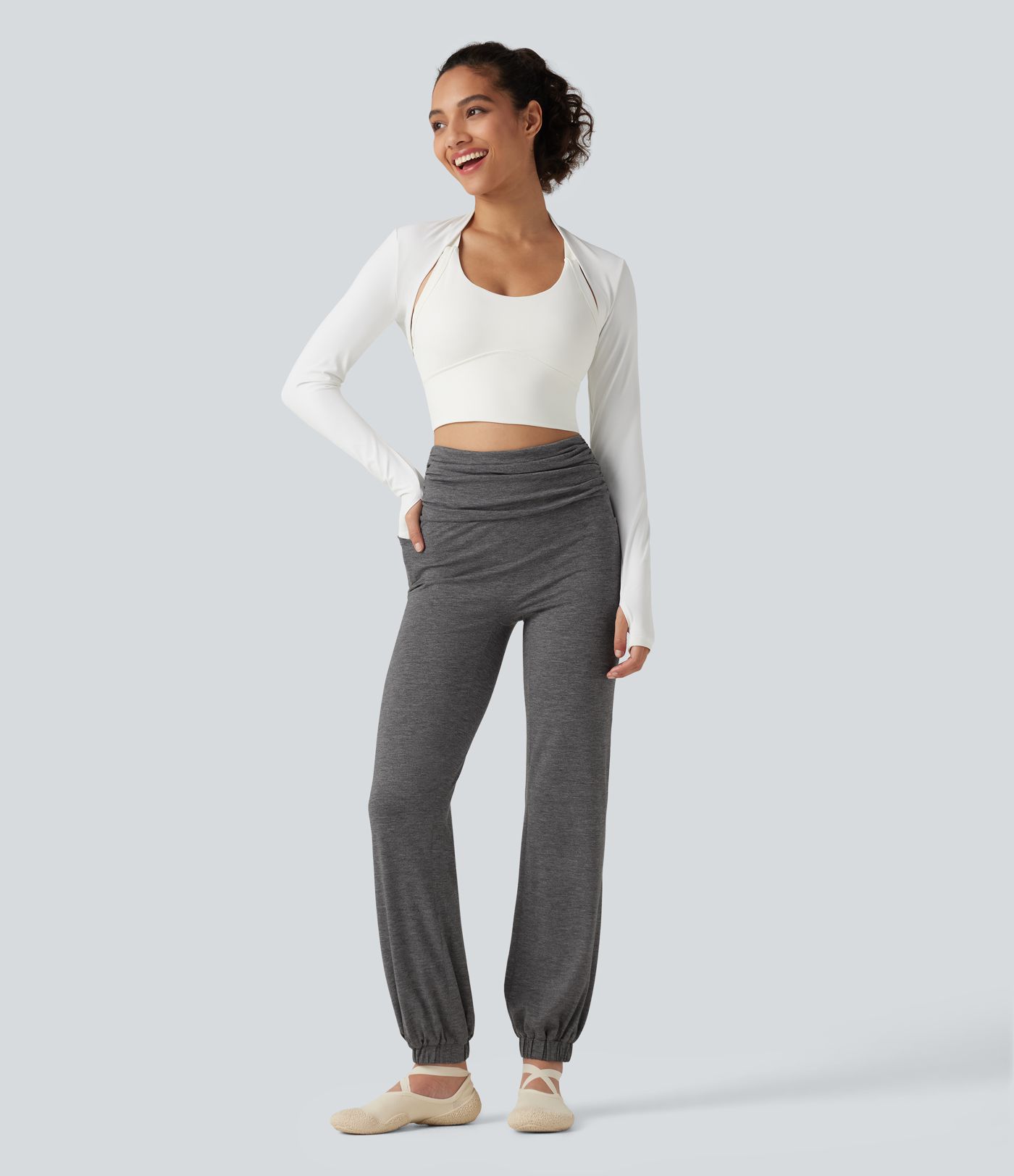 Geraffte Ballon-Joggers mit hohem Bund und Seitentaschen