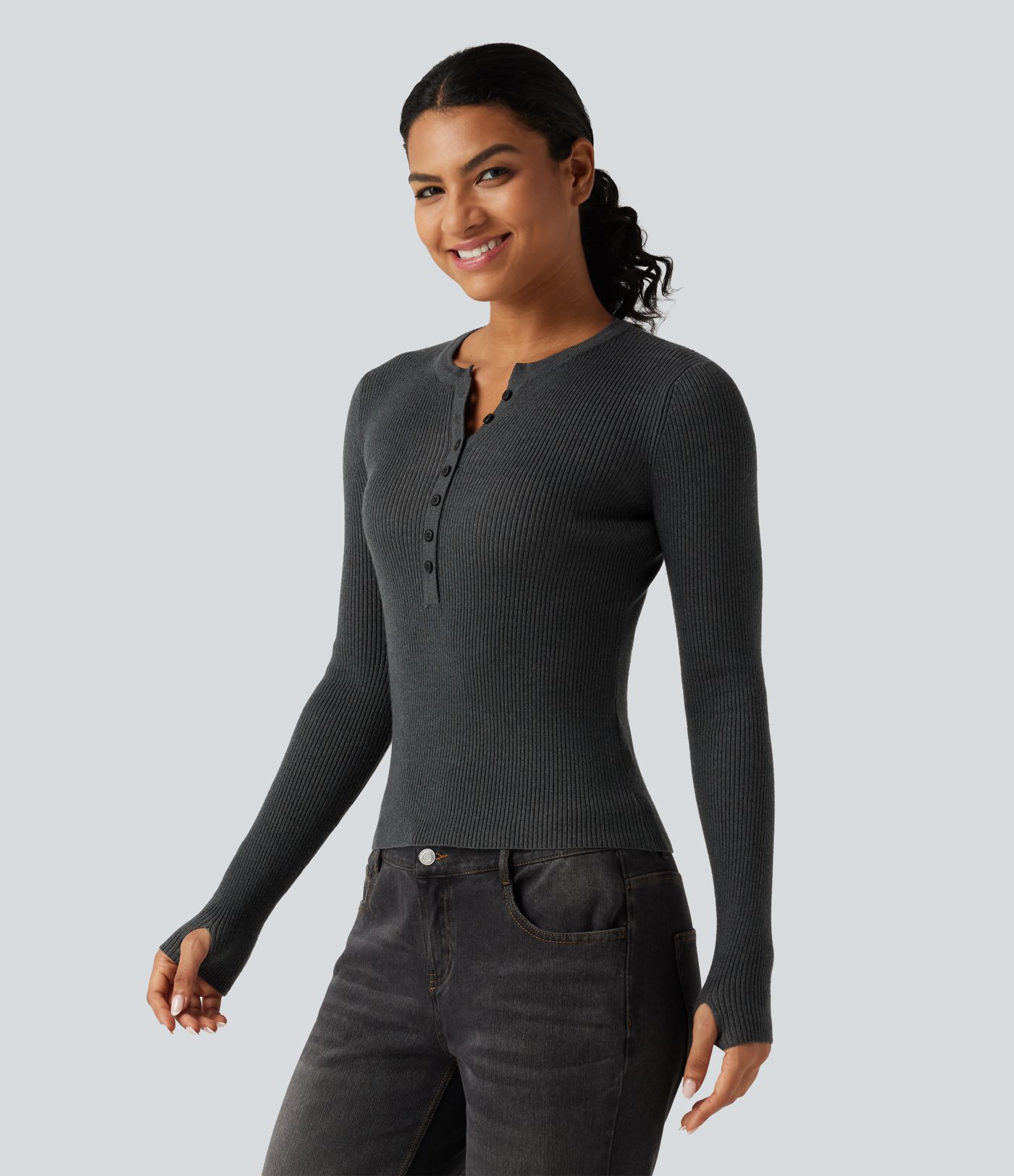Arbeits-Pullover mit Henley-Ausschnitt, langen Ärmeln und Daumenloch