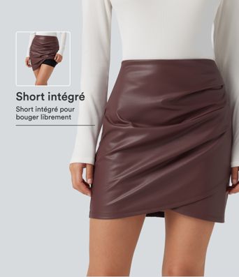 Jupe-short mini moulante taille haute en simili doublé polaire avec fronces et ourlet croisé Jupe-short mini moulante taille haute en simili doublé polaire avec fronces et ourlet croisé