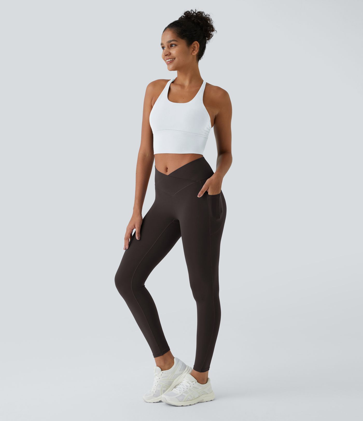 SoftlyZero™ leggings de corte cruzado con bolsillos, lisos SoftlyZero™ leggings de corte cruzado con bolsillos, lisos