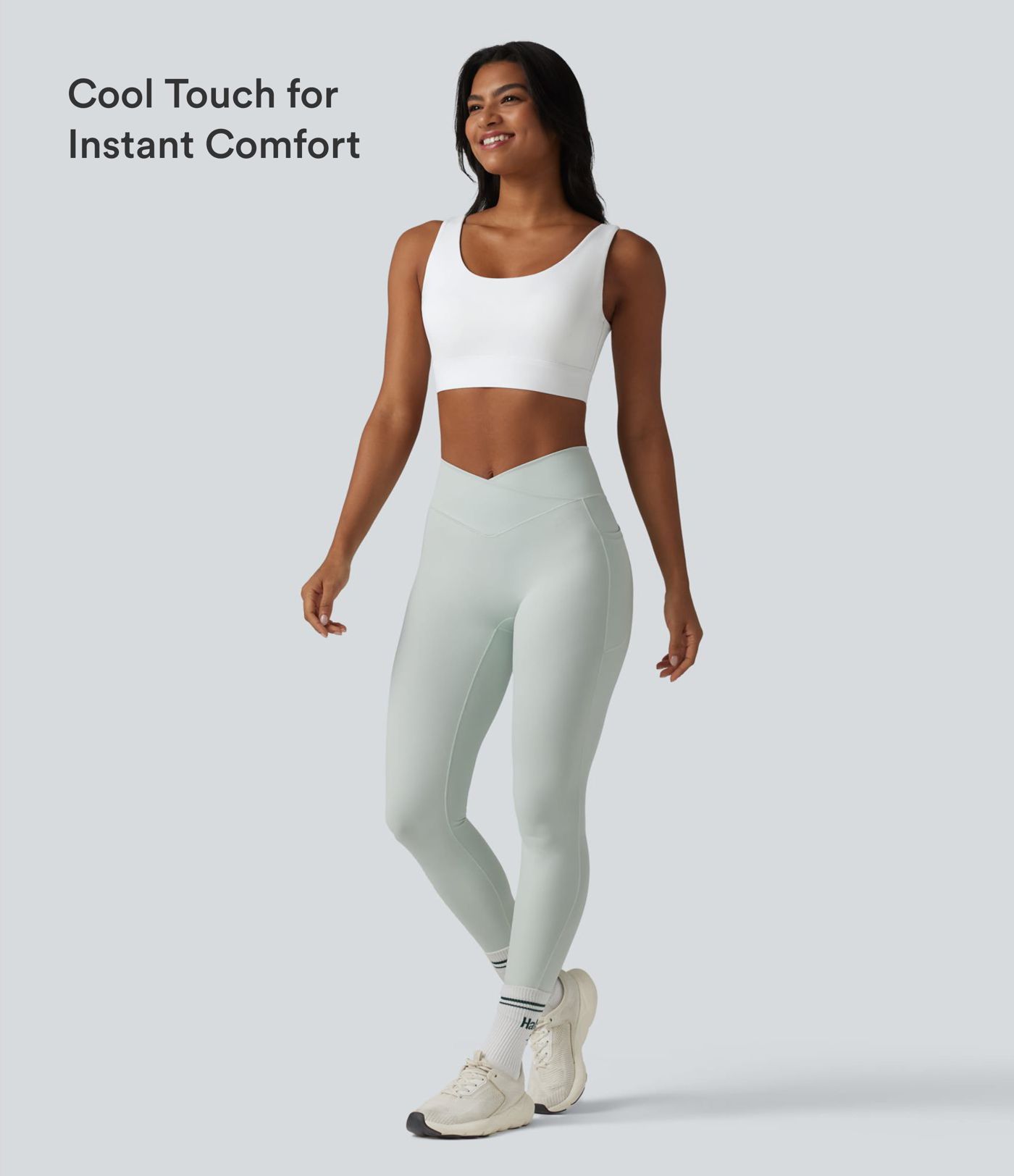 Halara Ultrasculpt™ Medium Support Backless Adjustable Buckle Built-in Bra Training Sports Bra