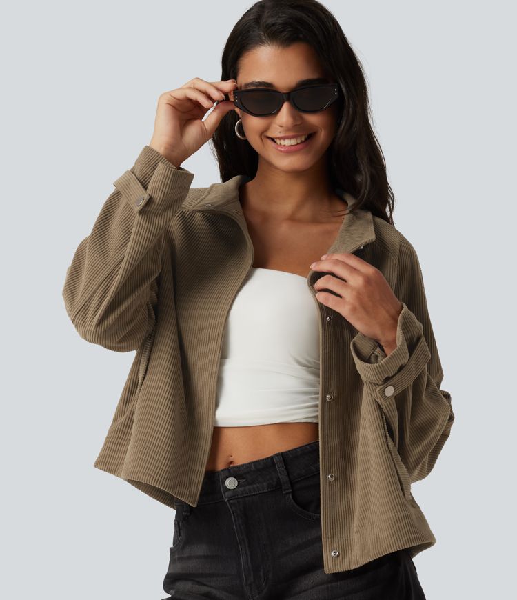Chemise-veste décontractée en velours côtelé à manches longues avec poches Chemise-veste décontractée en velours côtelé à manches longues avec poches