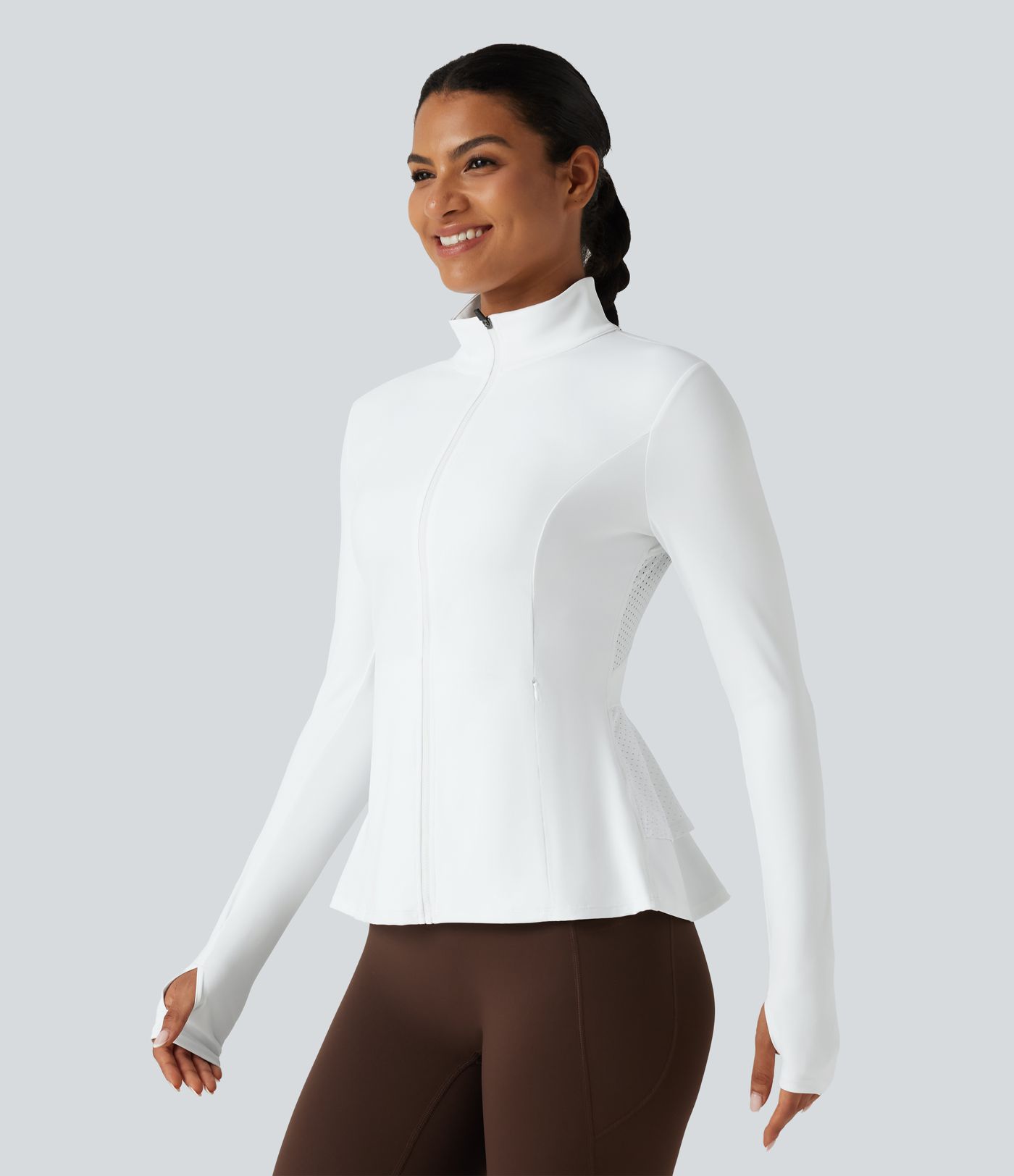 SoftlyZero™ Airy - Yogajacke mit Stehkragen, Seitentaschen, langen Ärmeln, Daumenlöchern und Rüschensaum - UPF50+ SoftlyZero™ Airy - Yogajacke mit Stehkragen, Seitentaschen, langen Ärmeln, Daumenlöchern und Rüschensaum - UPF50+