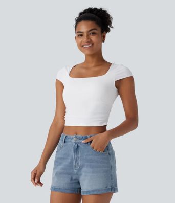 Short 7,5 cm décontracté en jean extensible Halara Flex™ taille moyenne avec boutons, zip et multiples poches Short 7,5 cm décontracté en jean extensible Halara Flex™ taille moyenne avec boutons, zip et multiples poches