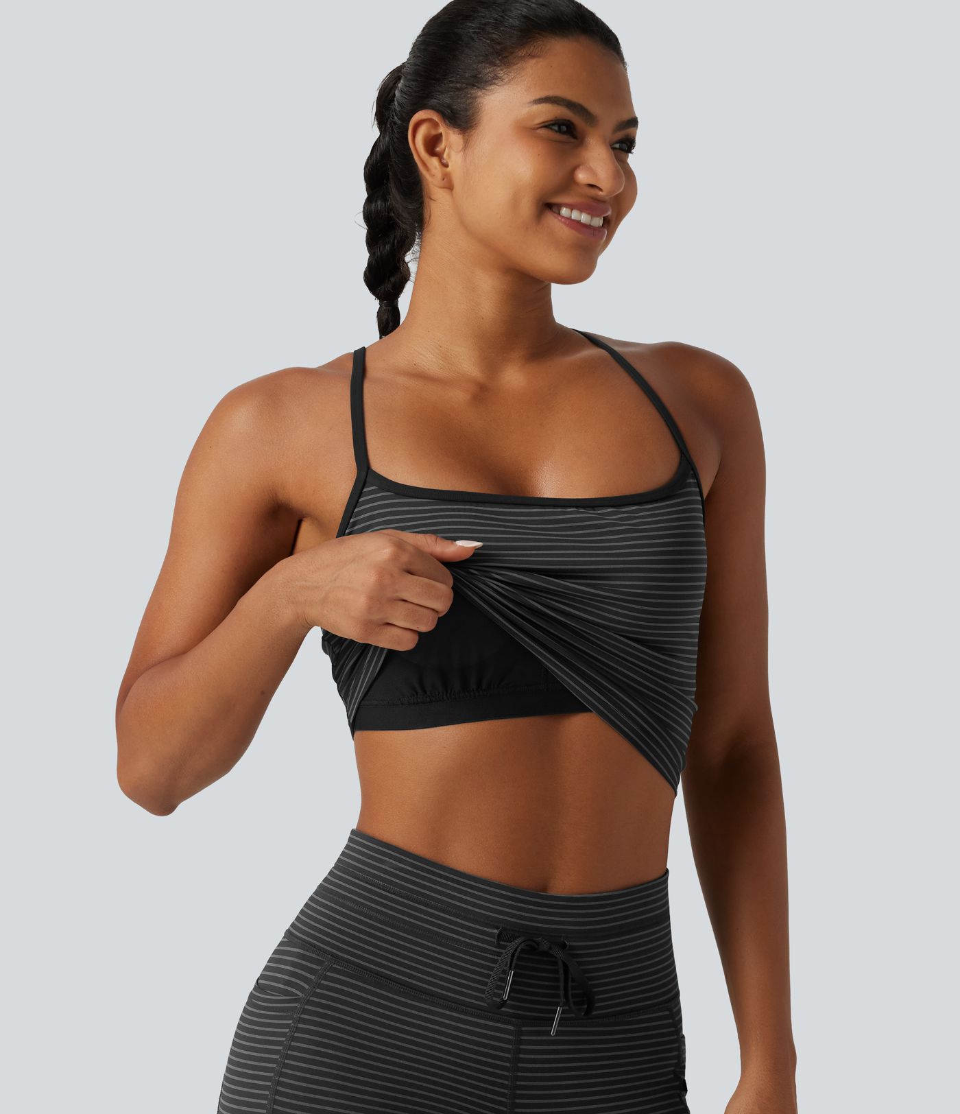 U Neck Built-in Bra Stripe Cropped Yoga Tank Top U Neck Built-in Bra Stripe Cropped Yoga Tank Top