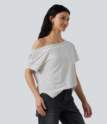 Top casual à pois épaule dénudée à manches courtes avec ourlet incurvé asymétrique et brassière intégrée