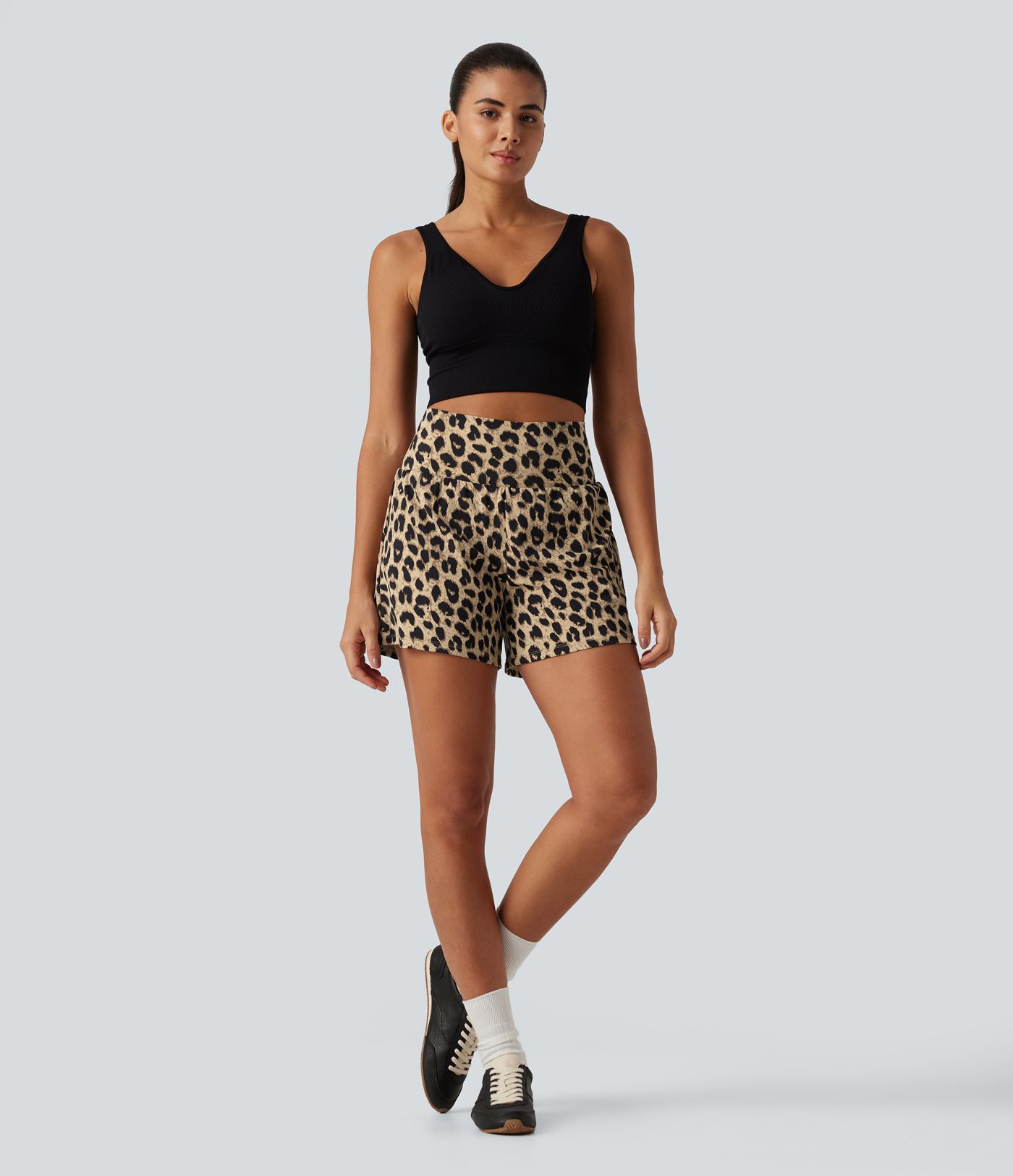 2-in-1 Yoga-Shorts mit hohem Bund, mehreren Taschen und Leopardenmuster - 12,7 cm 2-in-1 Yoga-Shorts mit hohem Bund, mehreren Taschen und Leopardenmuster - 12,7 cm