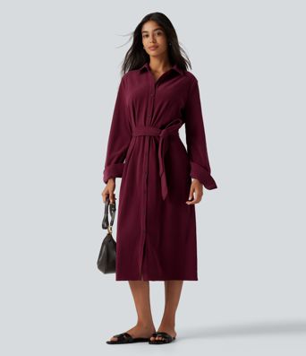 Lässiges Midikleid aus Cord mit Seitentaschen, langen Ärmeln und Gürtel Lässiges Midikleid aus Cord mit Seitentaschen, langen Ärmeln und Gürtel