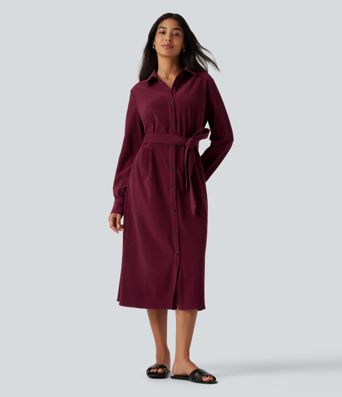 Lässiges Midikleid aus Cord mit Seitentaschen, langen Ärmeln und Gürtel Lässiges Midikleid aus Cord mit Seitentaschen, langen Ärmeln und Gürtel