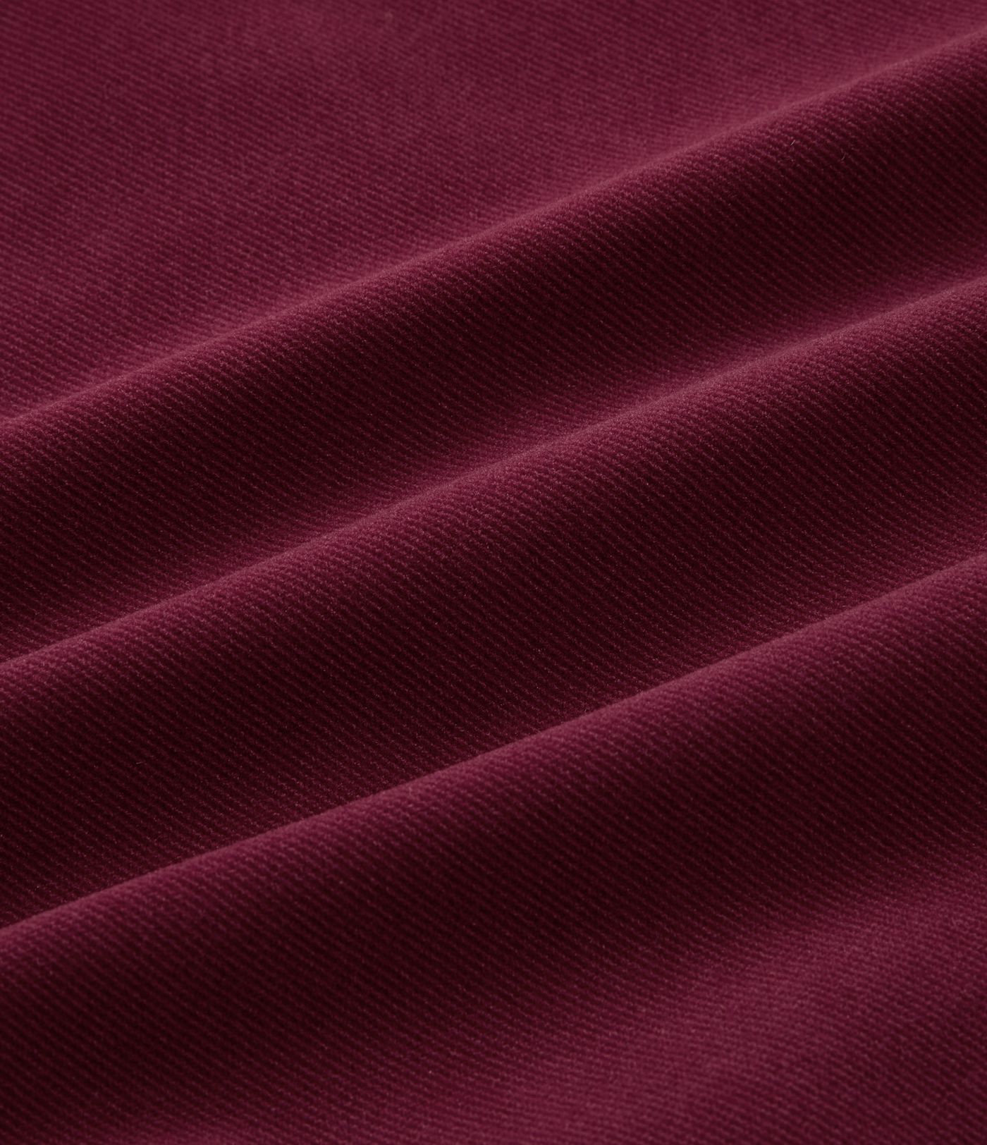 Lässiges Midikleid aus Cord mit Seitentaschen, langen Ärmeln und Gürtel Lässiges Midikleid aus Cord mit Seitentaschen, langen Ärmeln und Gürtel