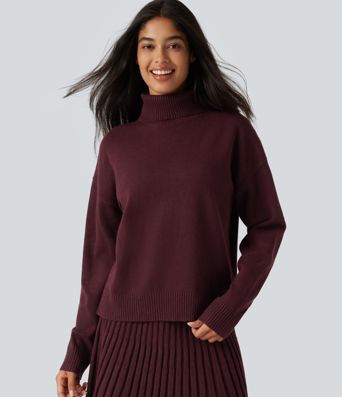 Lässiger Pullover mit hohem Kragen und langen Ärmeln Lässiger Pullover mit hohem Kragen und langen Ärmeln